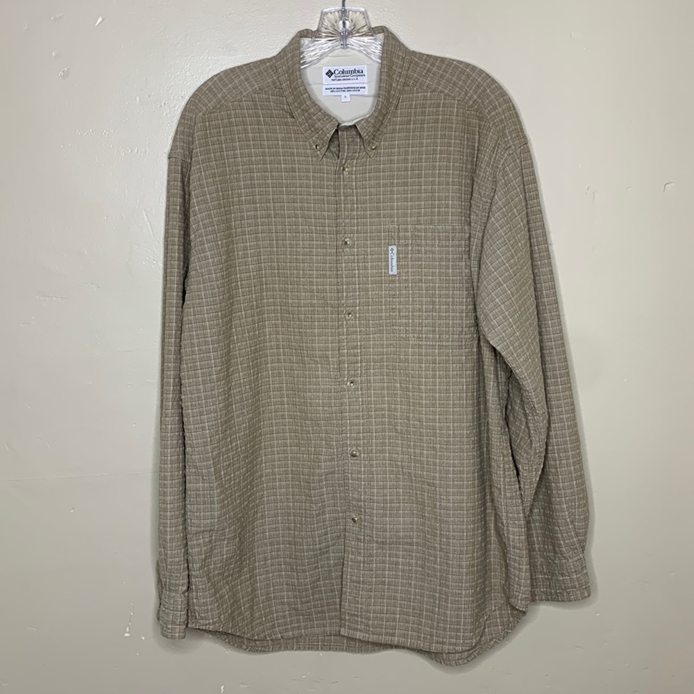 COLUMBIA Shirt Tan Button Front Relaxed Fit Outdoor Active Wear Large